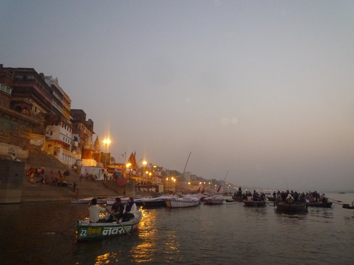 Sunrise - Bank of river Ganga29